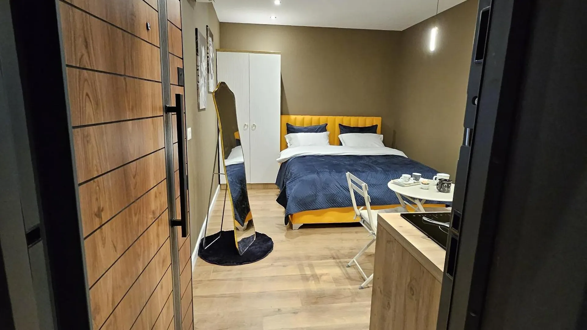 Selen Guesthouse Tirana 0*,  Albania