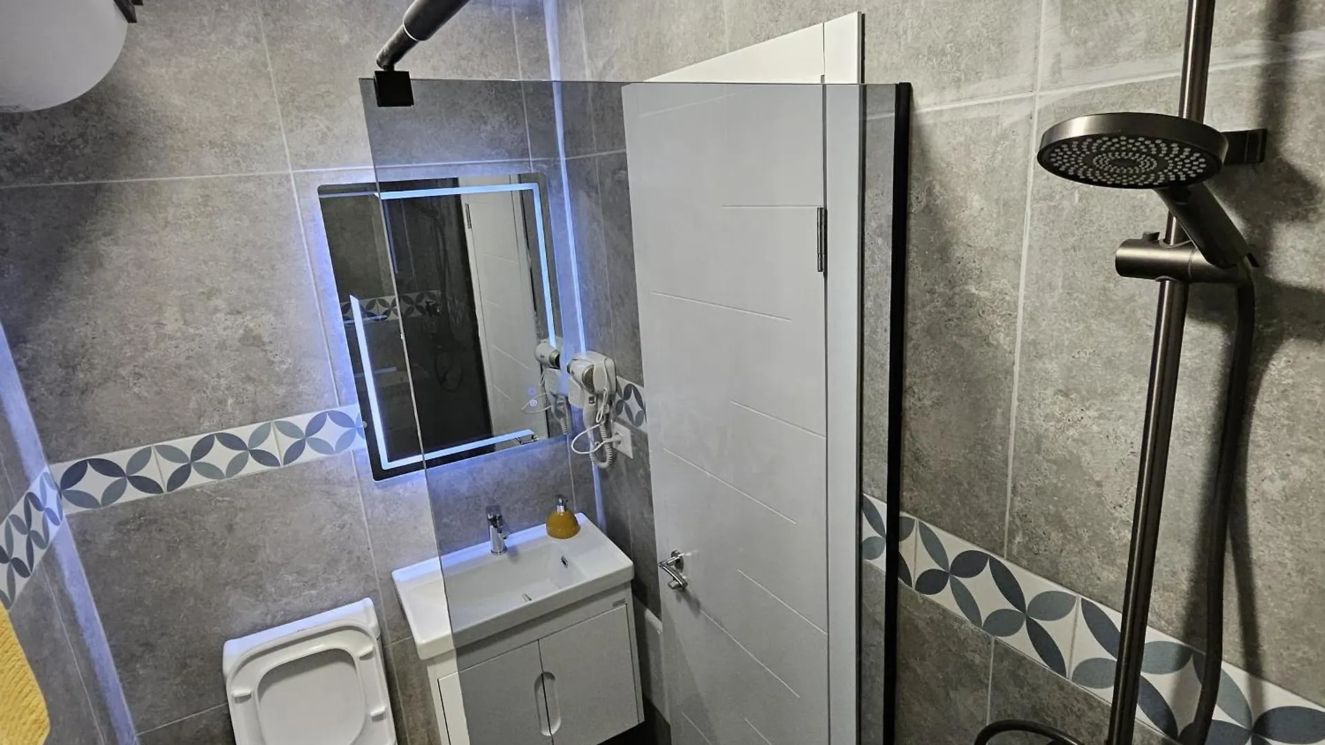 Selen Guesthouse Tirana Affittacamere